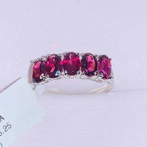 10K White Gold 5 Garnet Ring  - Size 6.5